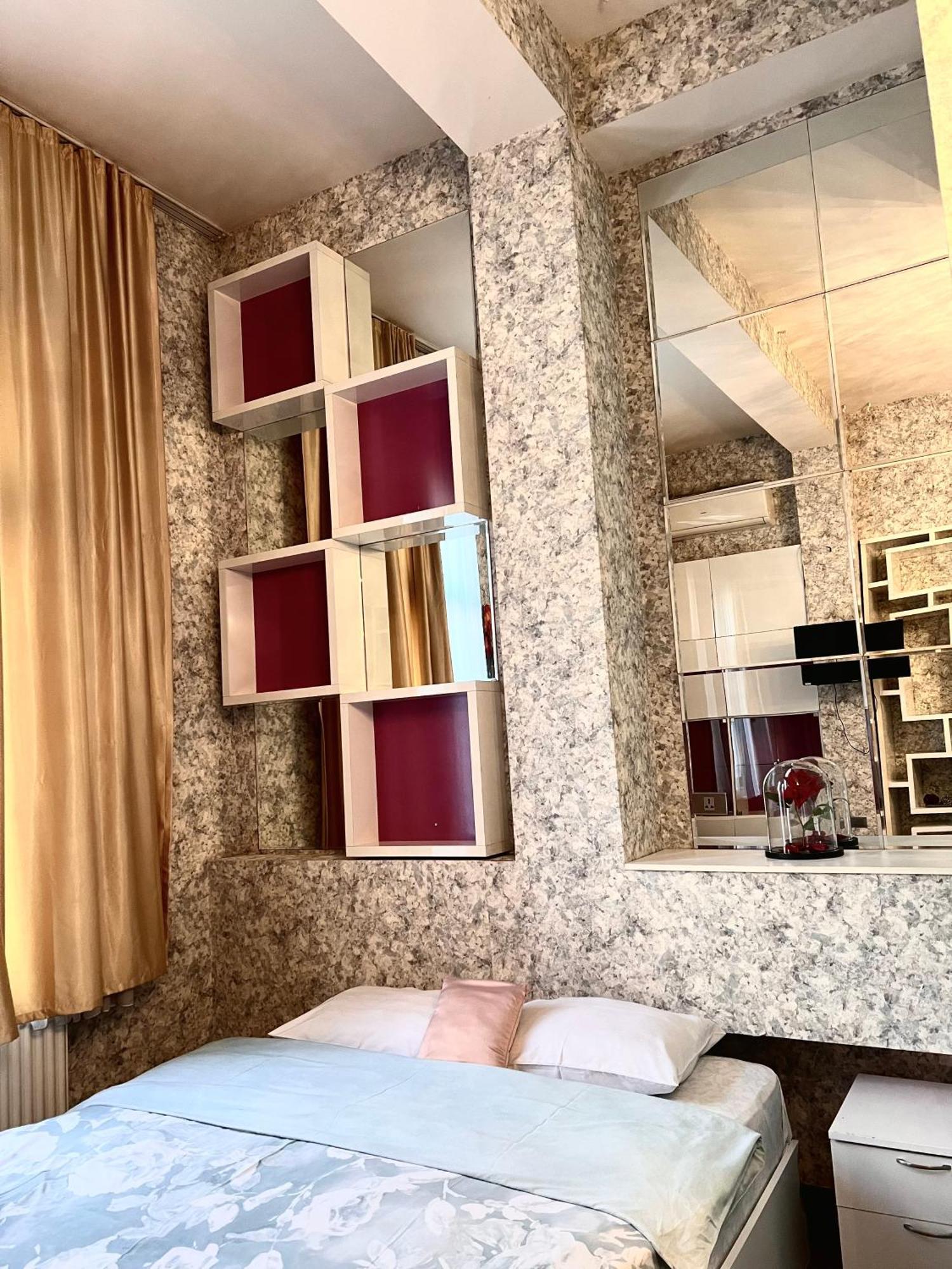 Hotel 6 Tbilisi Buitenkant foto